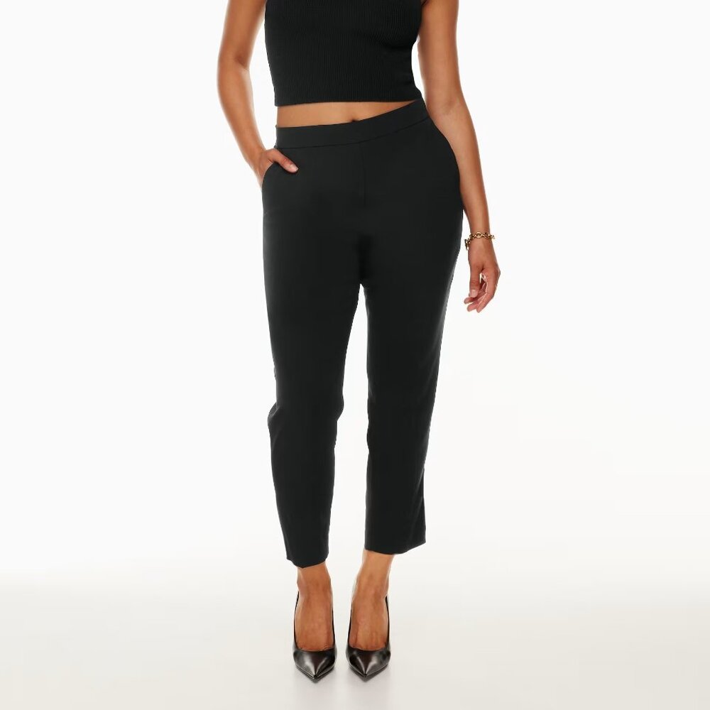 SOLD - NWT! Aritzia Babaton Conan Pant, Size 4 in Black